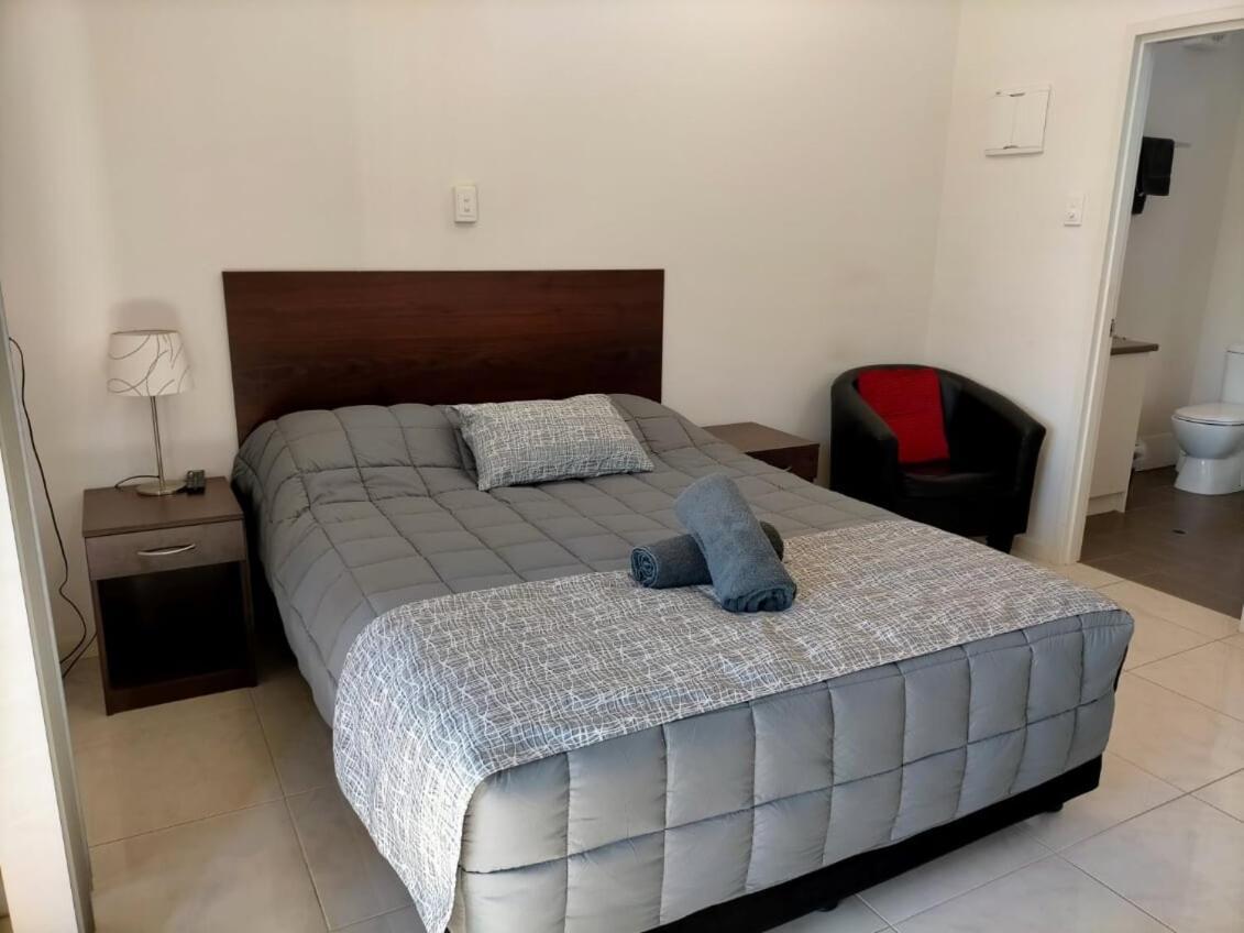 Derby Lodge Self Contained Apartments Eksteriør billede